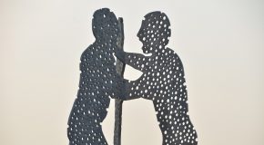 Ces invisibles molécules qui s’invitent dans notre vie courante